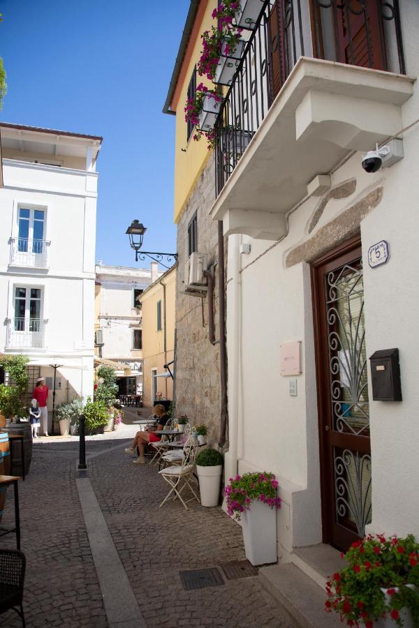 Reef Suites Olbia Exterior foto
