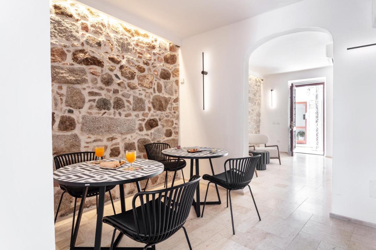 Reef Suites Olbia Exterior foto